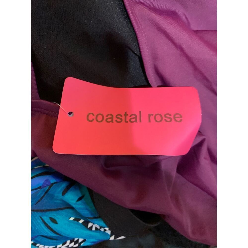 Coastal rose, NWT women’s burgundy V-neck cross back from suit size 8 - Picture 7 of 7
